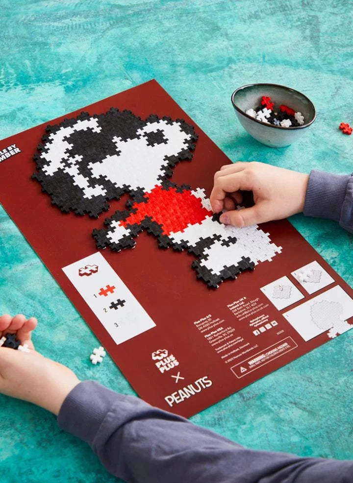 Plus-Plus - أنبوب Joe Cool - 275 قطعة - Plus-Plus x Peanuts | أبيض