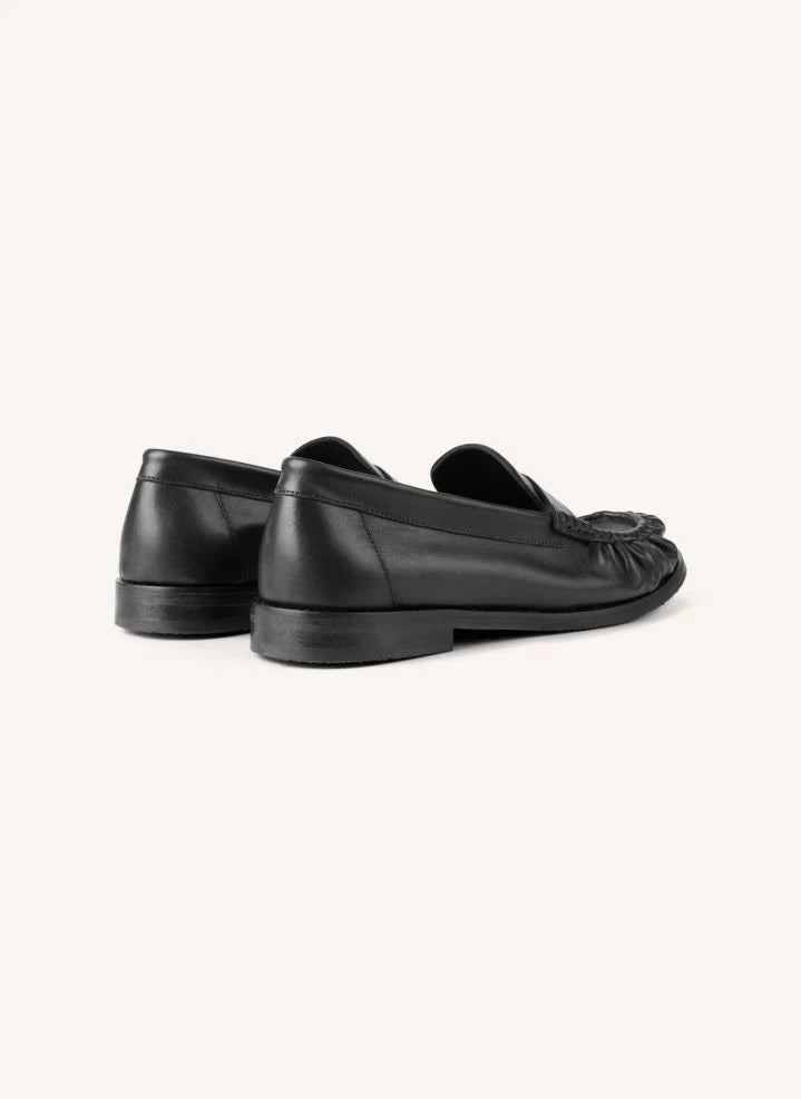 Garment Project - Charlie Deri Loafer | أسود