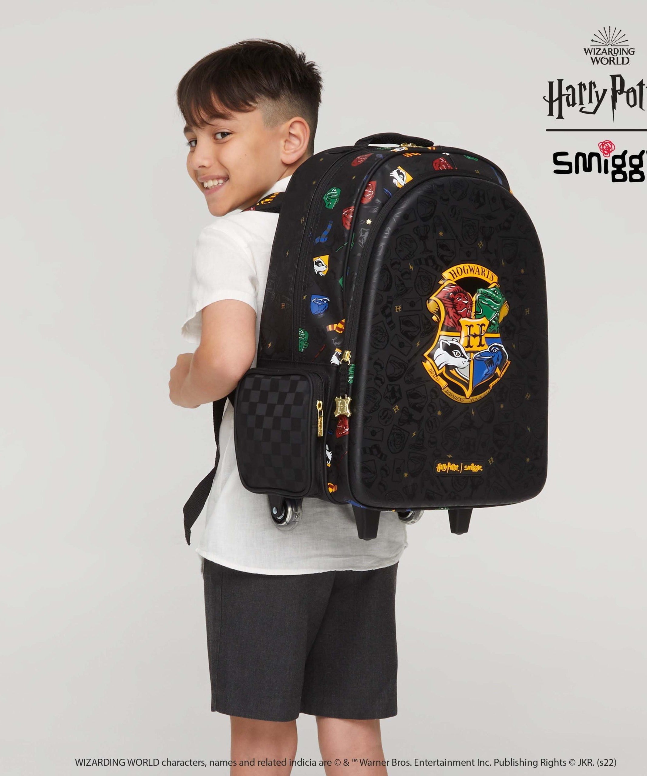 Smiggle - Harry Potter Işıklı Tekerlekli Çekçekli Sırt Çantası-Dinossi