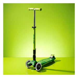 Micro - Maxi Katlanabilir Neon LED Scooter | Yeşil
