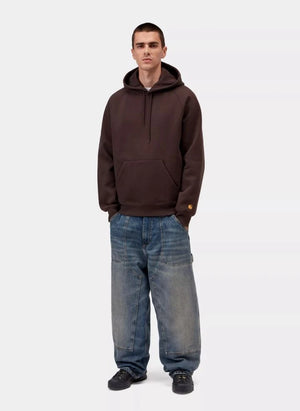 Carhartt WIP - سويت شيرت تشيس بغطاء للرأس | بني داكن