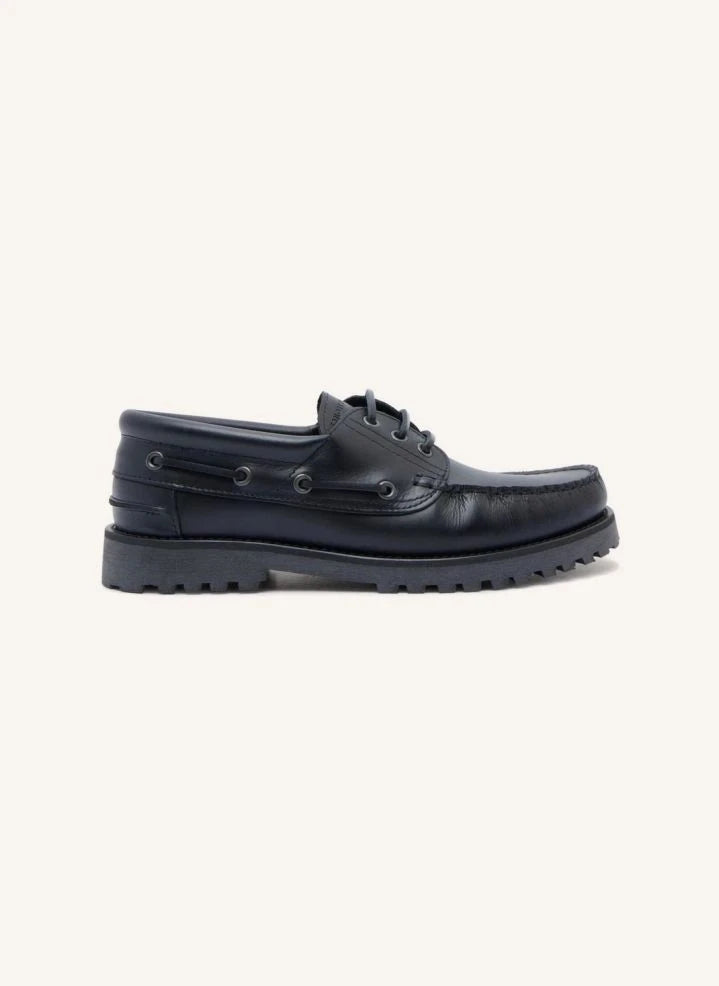 مشروع الملابس - حذاء قارب أولي | أسود