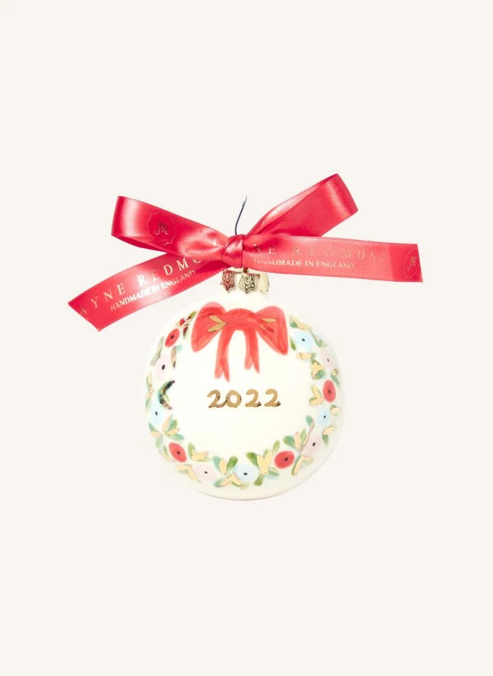 جين ريدموند - 2022 كرة عيد الميلاد الخزفية