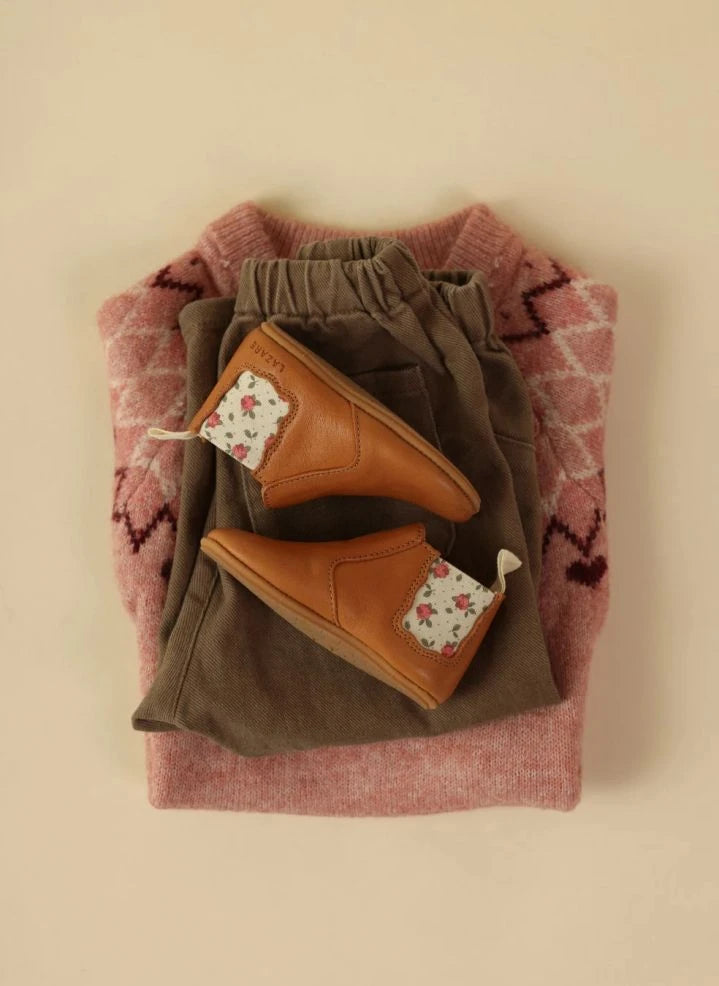 Lazare - Oscar Flowers نعل | Camel