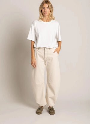 Smallable Woman - Jean Barrel London | Ekru