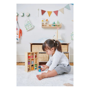 Tender Leaf Toys - Happy Folk Oteli ve Ahşap Figürler