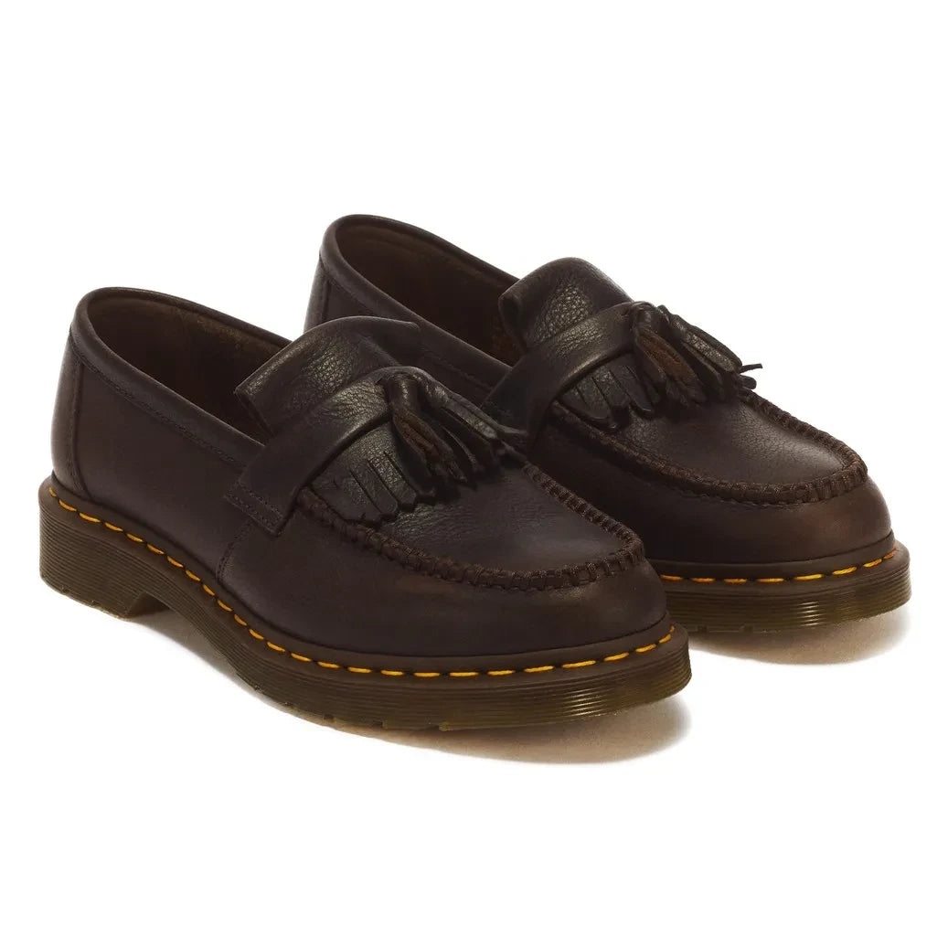 Dr Martens - Adrian YS أحذية لوفر مزينة بشراريب | بني