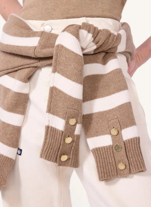 Petit Bateau - كنزة صوفية مقلمة بياقة عالية | بيج