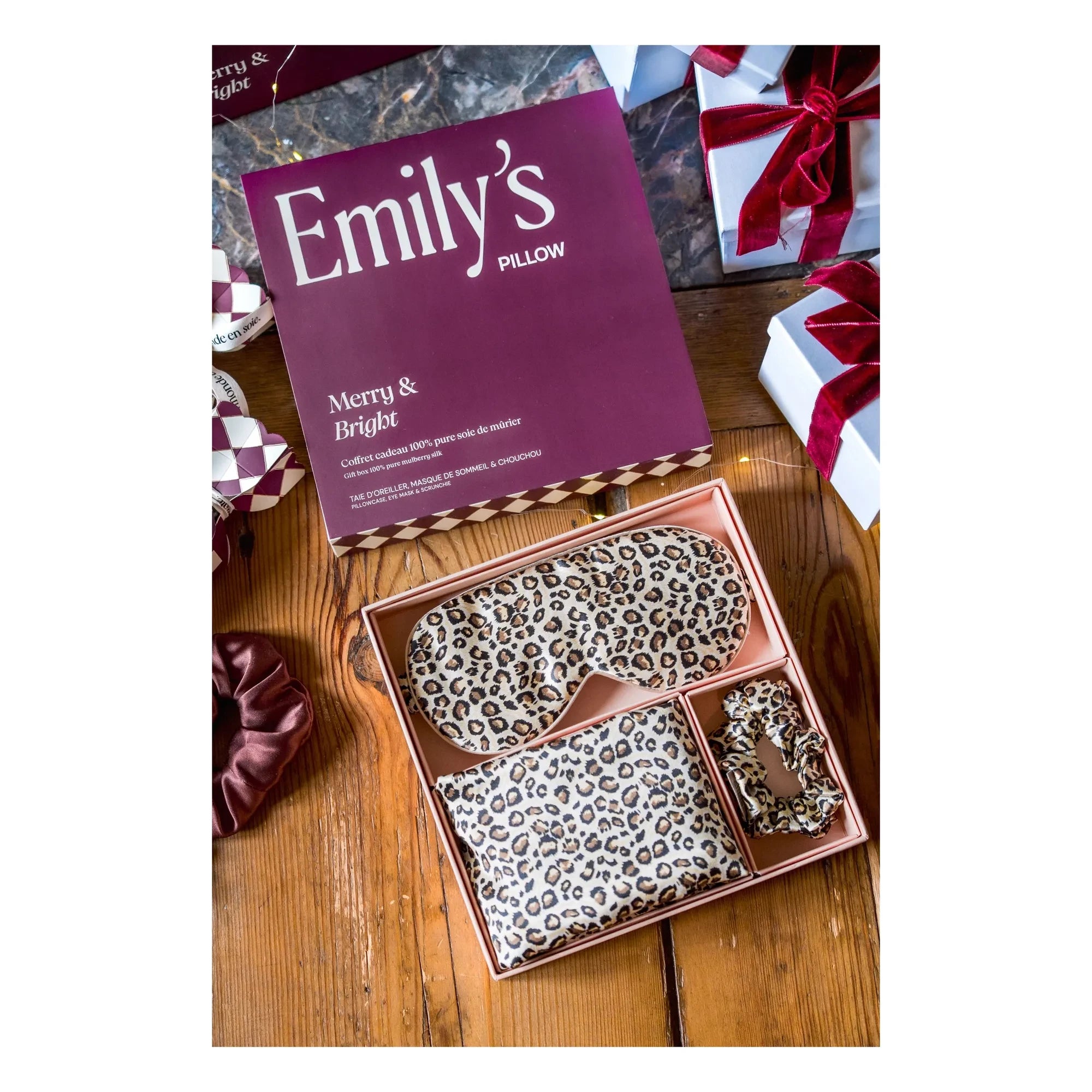 Emily's Pillow - Leopar desenli ipek uyku takımı