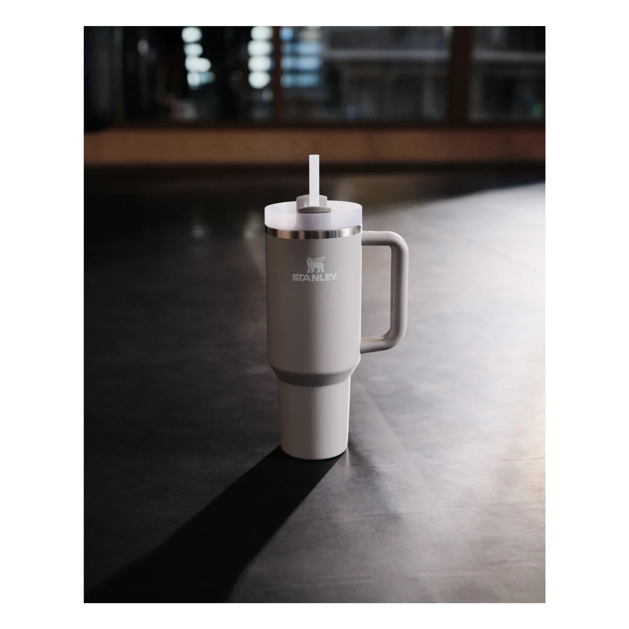 Stanley 1913 - The Quencher H2.O FlowState izotermal termos bardak | Gri