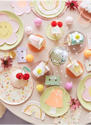 Meri Meri - أطباق كبيرة Happy Icons - طقم من 8