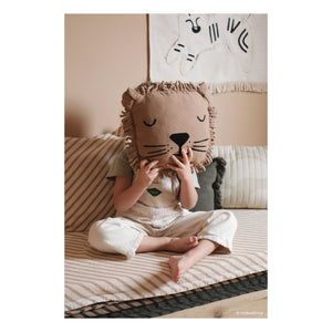 Nobodinoz - Aslan işlemeli yastık | Kum