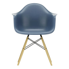 Vitra - DAW sandalye - akçaağaç taban - Charles & Ray Eames | Deniz mavisi