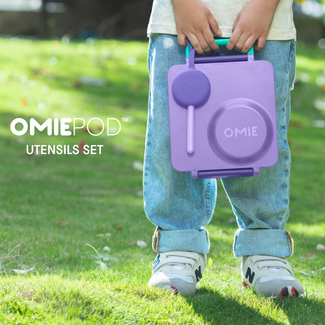 Omiebox - مجموعة شوكة وملعقة OmiePod ليلك من السيليكون