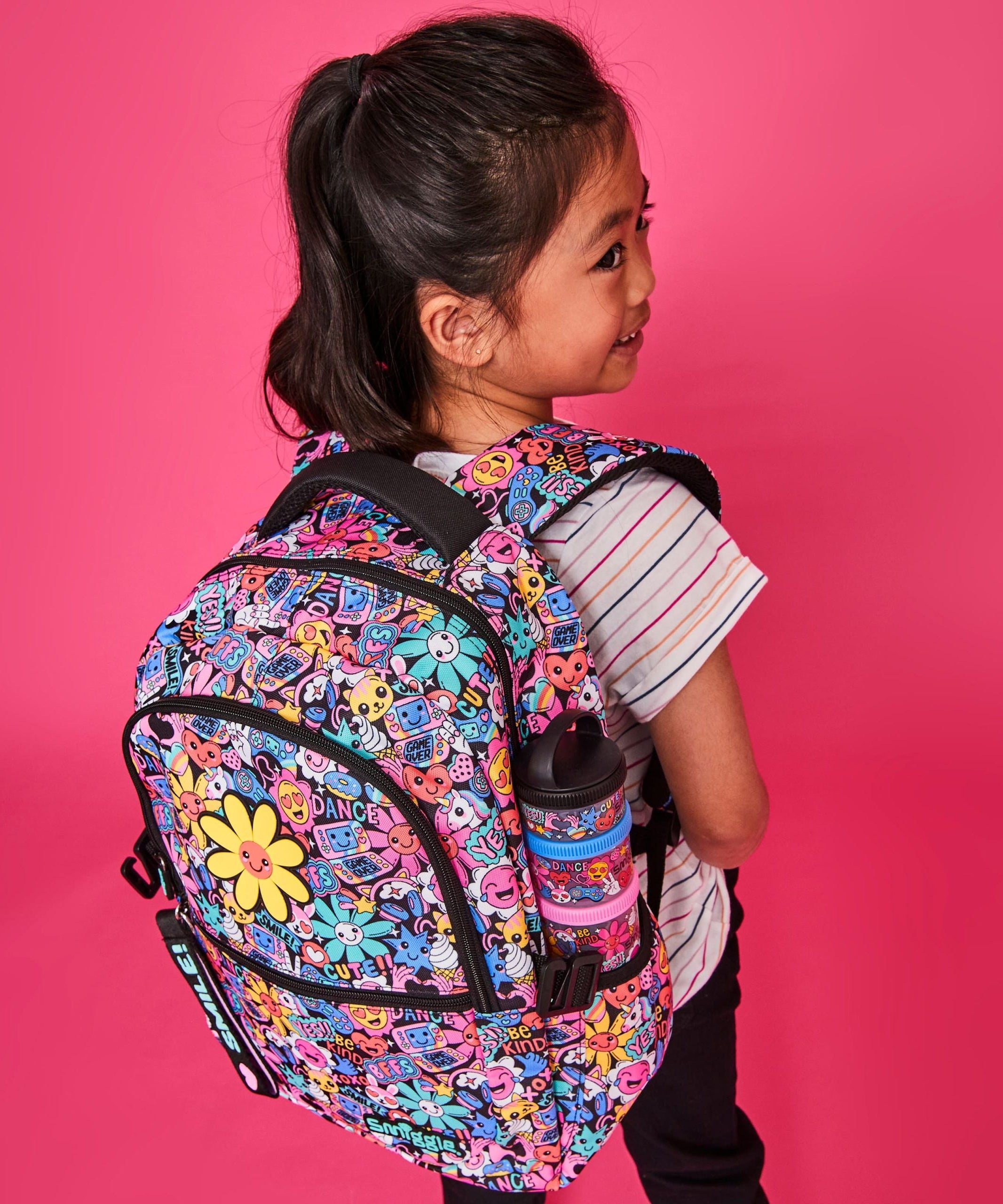 Smiggle - حقيبة ظهر مدرسية كلاسيكية برايت سايد