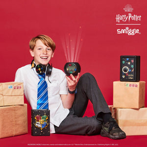 Smiggle - Harry Potter Işıklı Kitap Şeklinde Gizli Dolabım