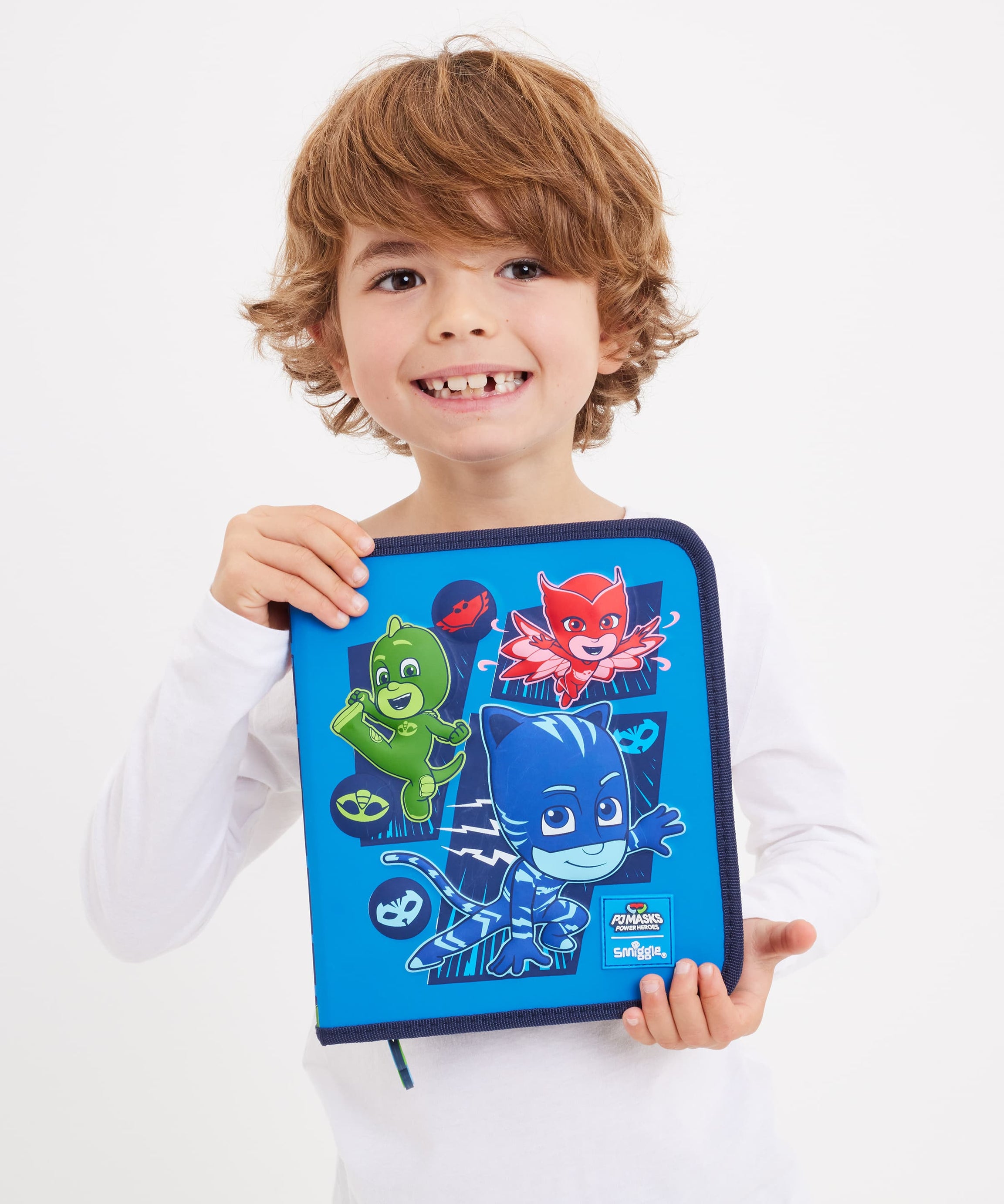 Smiggle - مجموعة قرطاسية وصندوق أقلام PJ Mask