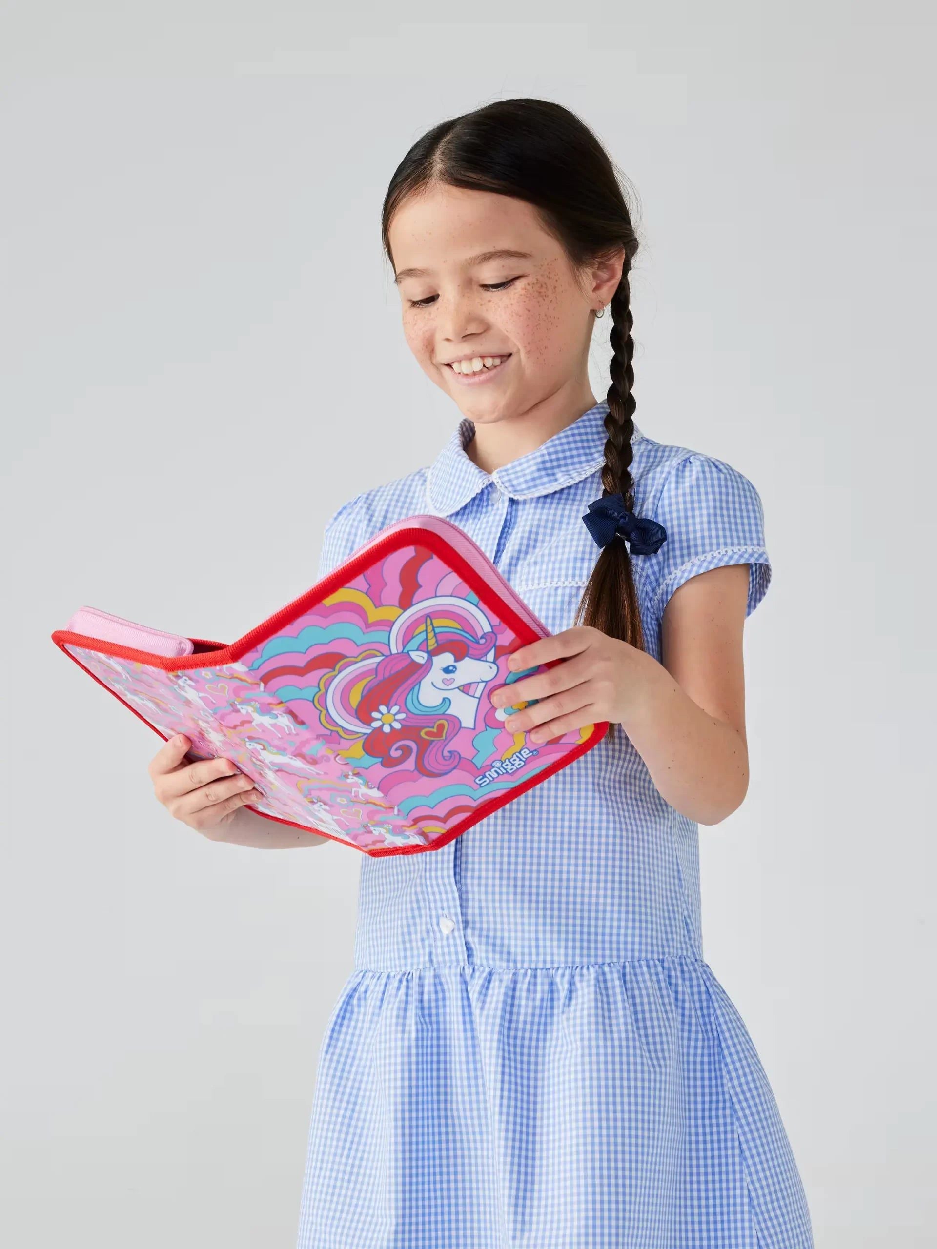 Smiggle - Wild Side Unicorn Kalem Kutusu ve Kırtasiye Seti