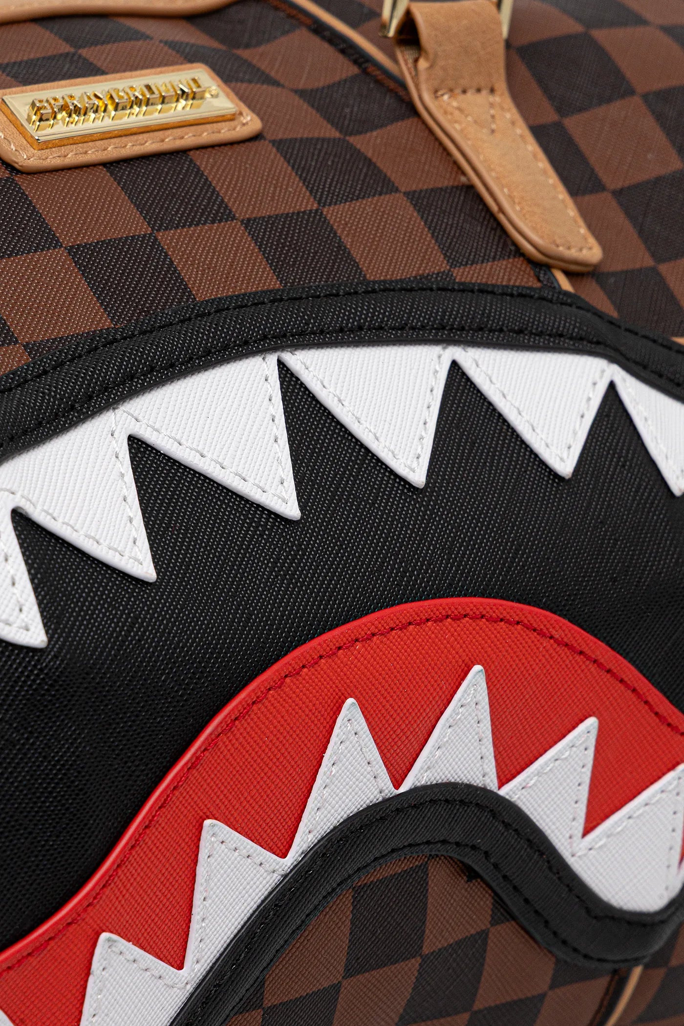 Sprayground - حقيبة هينيڤيل للحمل على الكتف واليد