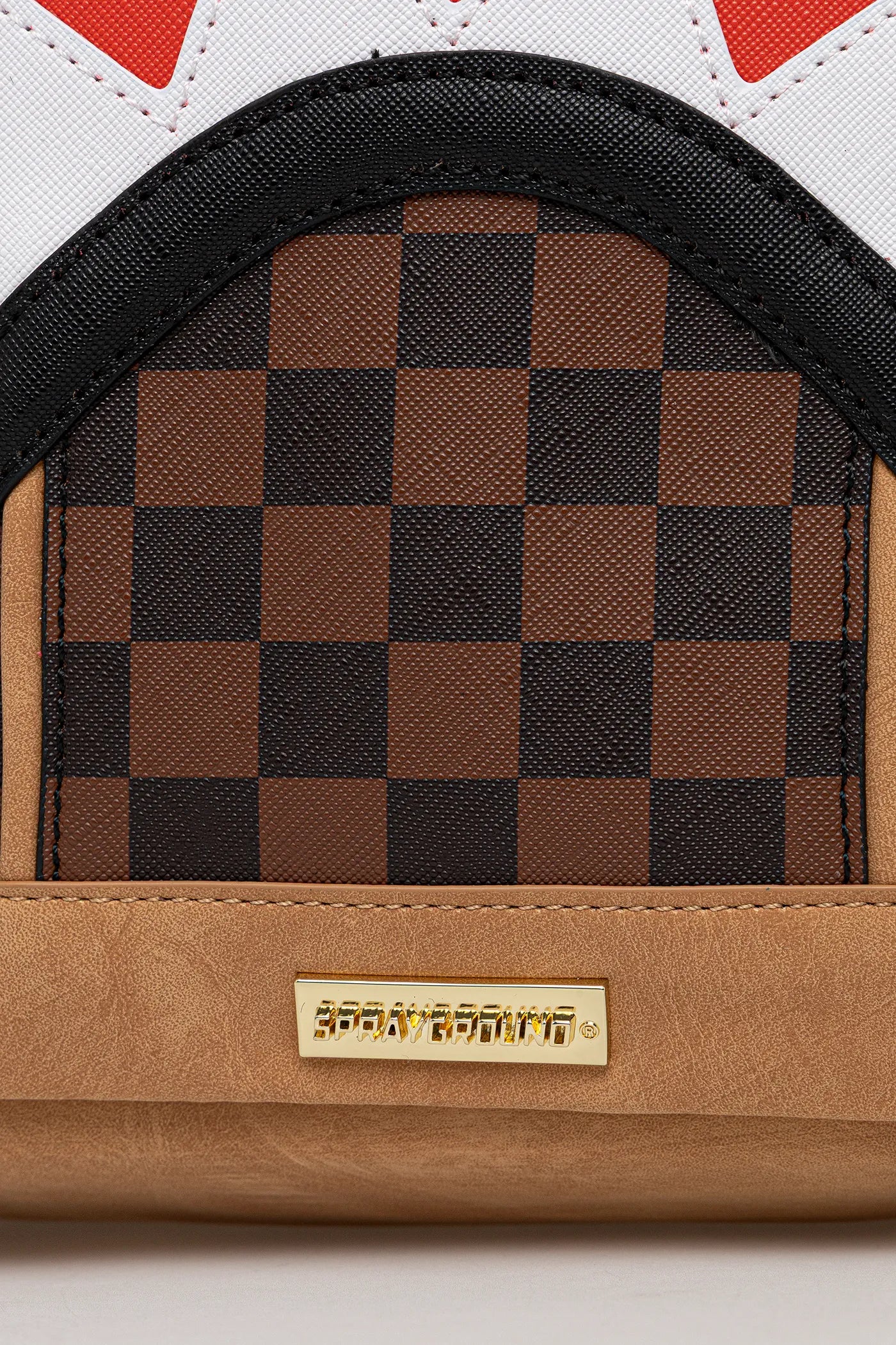 Sprayground - حقيبة ظهر Sharks النسخة الجديدة Dlxv