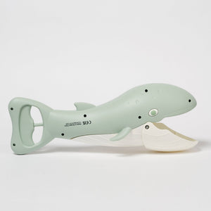 Sunnylife - Whale Green Kum Toplama Oyuncağı