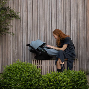 Thule Maple Infant Car Seat-Car Seats- | Natural Baby Shower