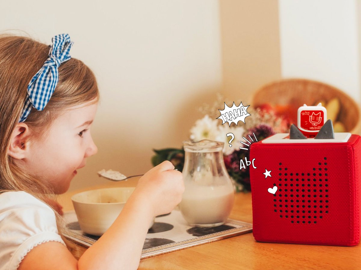 Tonies - شخصية بودكاست يومية متجددة باللغة الإنجليزية