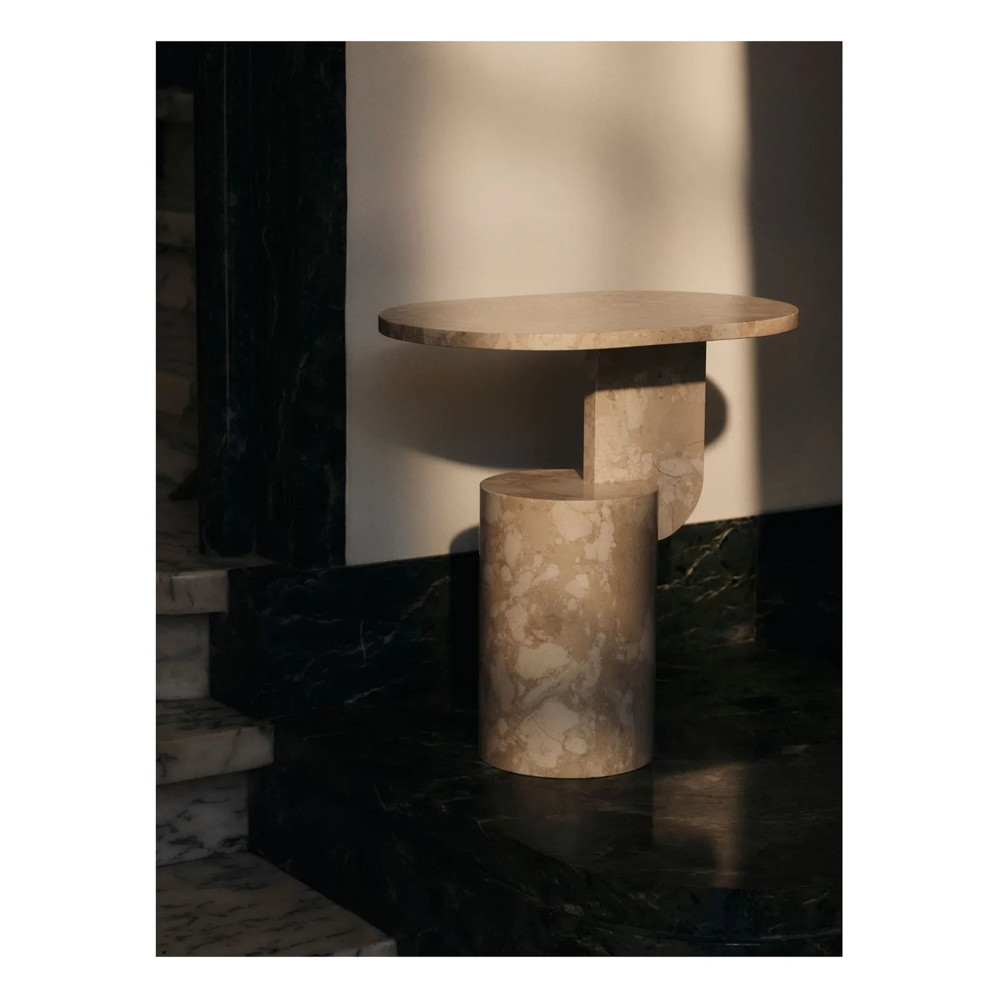 Ferm Living - Mermer yan sehpa | Kum