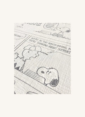 Maison Deux - Maison Deux x Peanuts | بطانية قطنية مطبوعة ببيسبول البيضاء