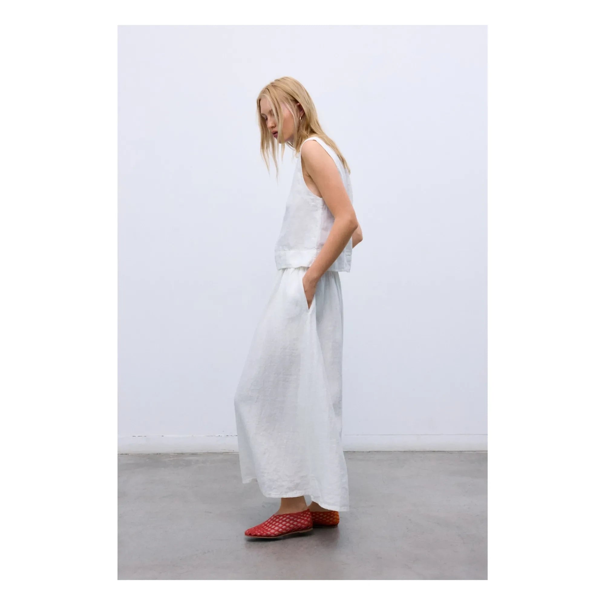 the new society - Melissa Keten Etek | Beyaz