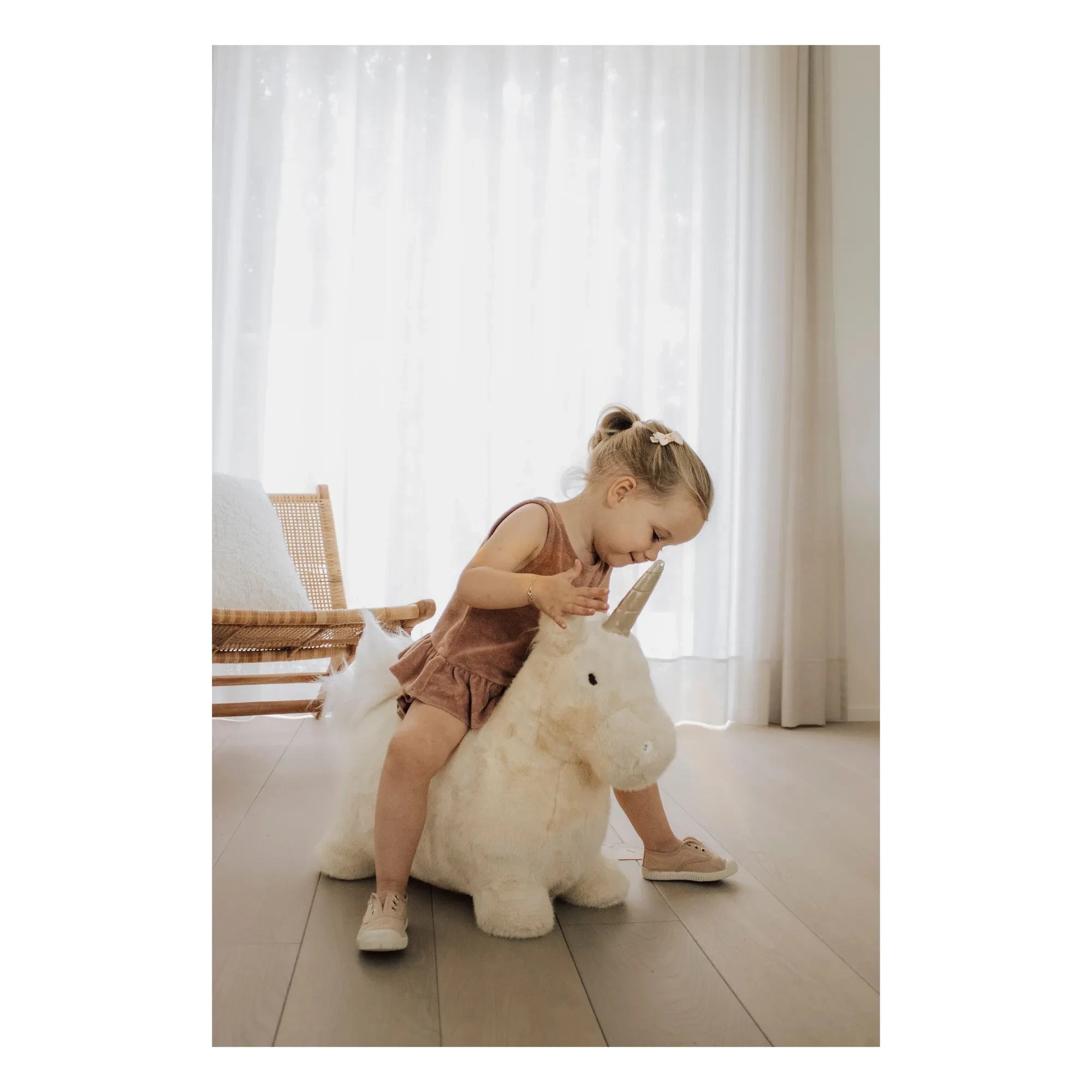 Wild & Soft - Sıçrayan tek boynuzlu at | Krem