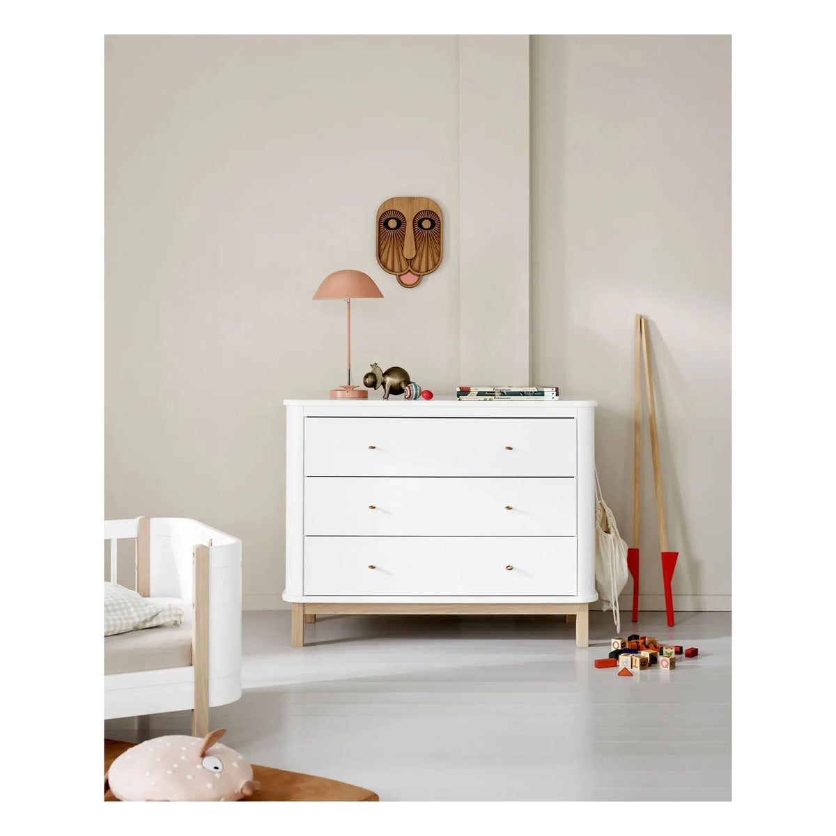 Oliver Furniture - Meşe ahşap 3 çekmeceli şifonyer | Meşe