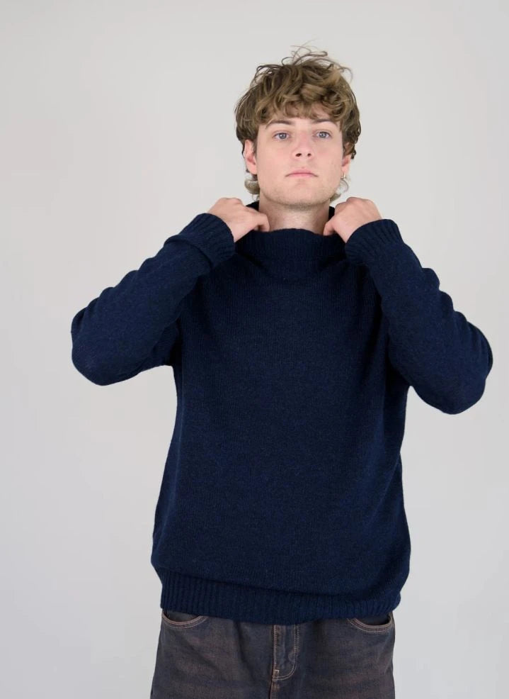 Origin Knitwear - سترة صوفية بدون خياطة بياقة عالية | أزرق داكن