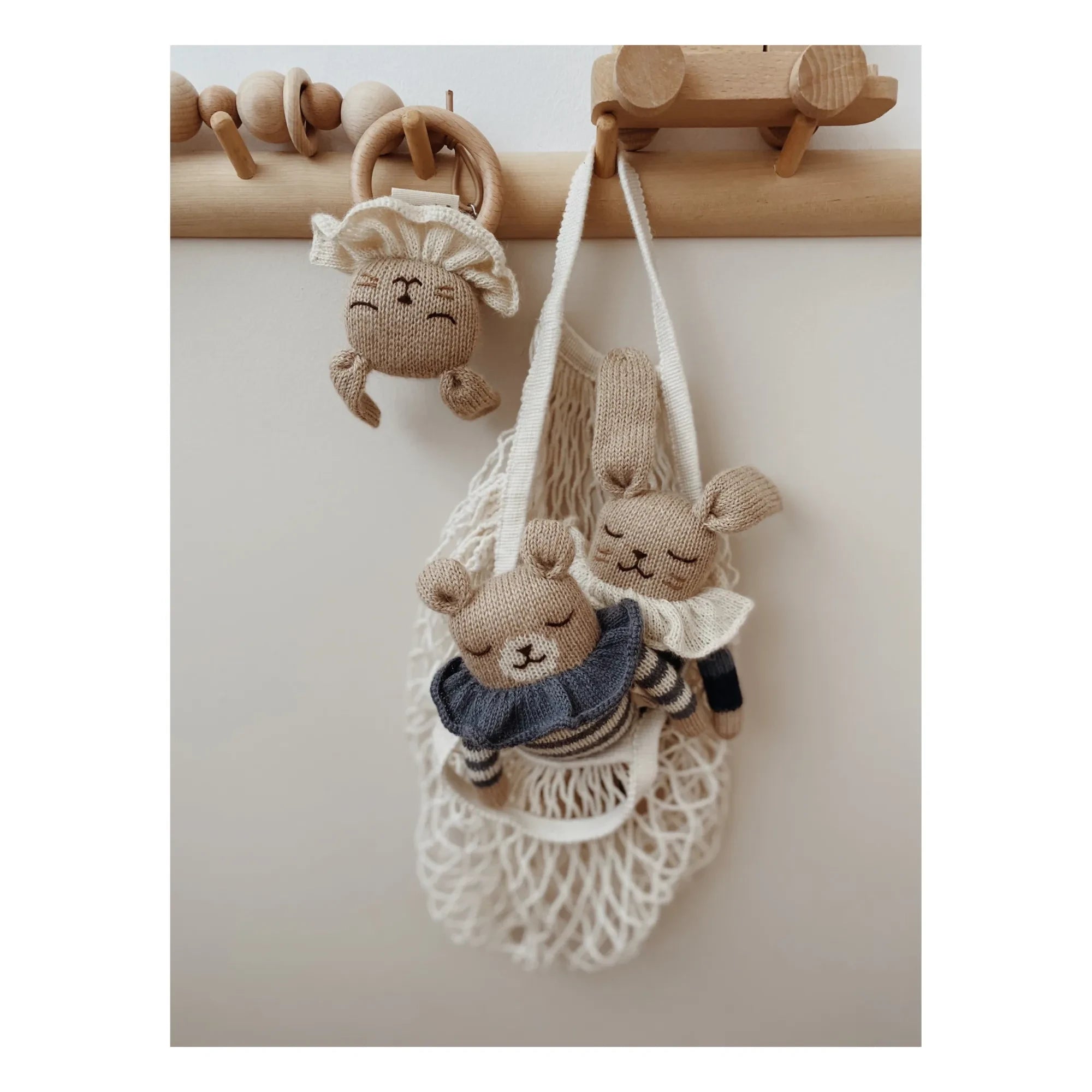 Main Sauvage - Ahşap Tavşan Diş Kaşıyıcı | Bej