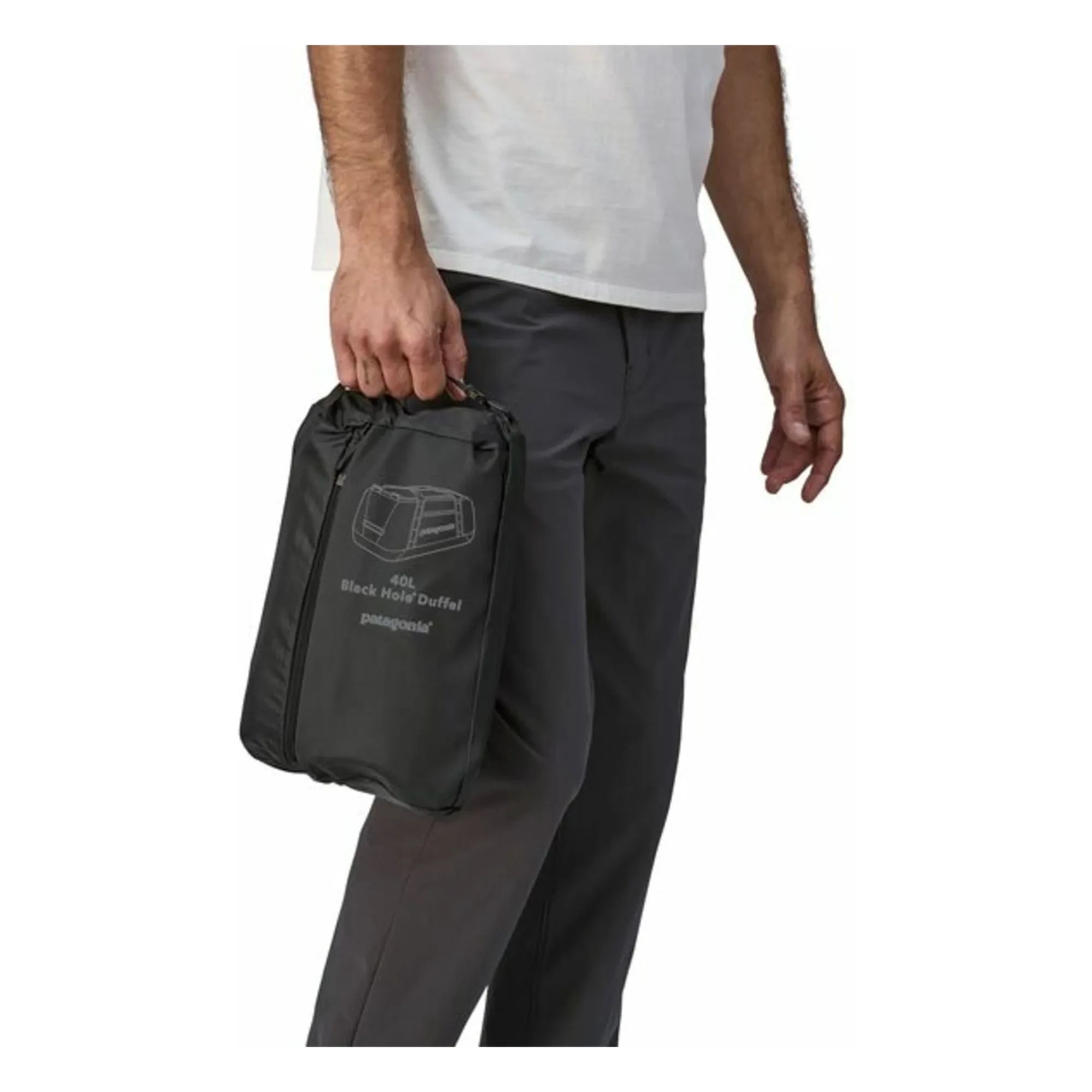 Patagonia - Black Hole Duffel 40L Geri Dönüştürülmüş Elyaf Sırt Çantası | Siyah