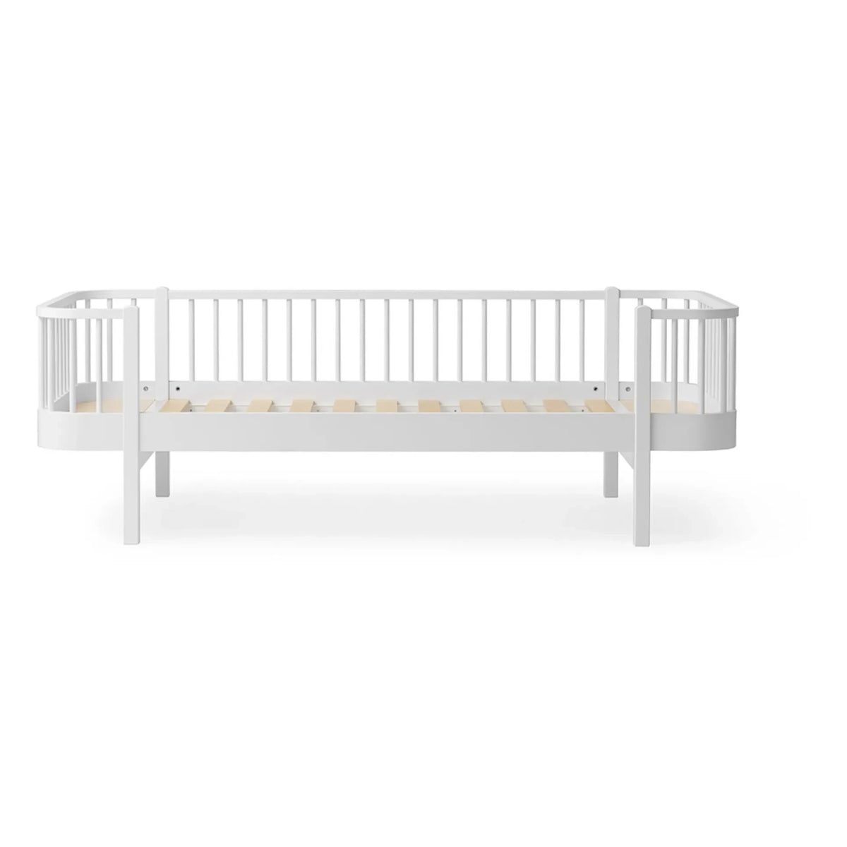 Oliver Furniture - Meşe kaplamalı ahşap yatak 90x200 cm | Beyaz