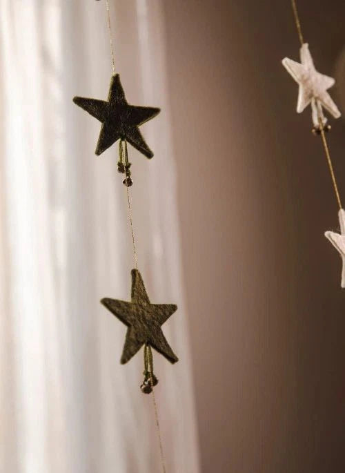 Muskhane - إكليل من اللباد "Shooting Stars" | أخضر طحلب