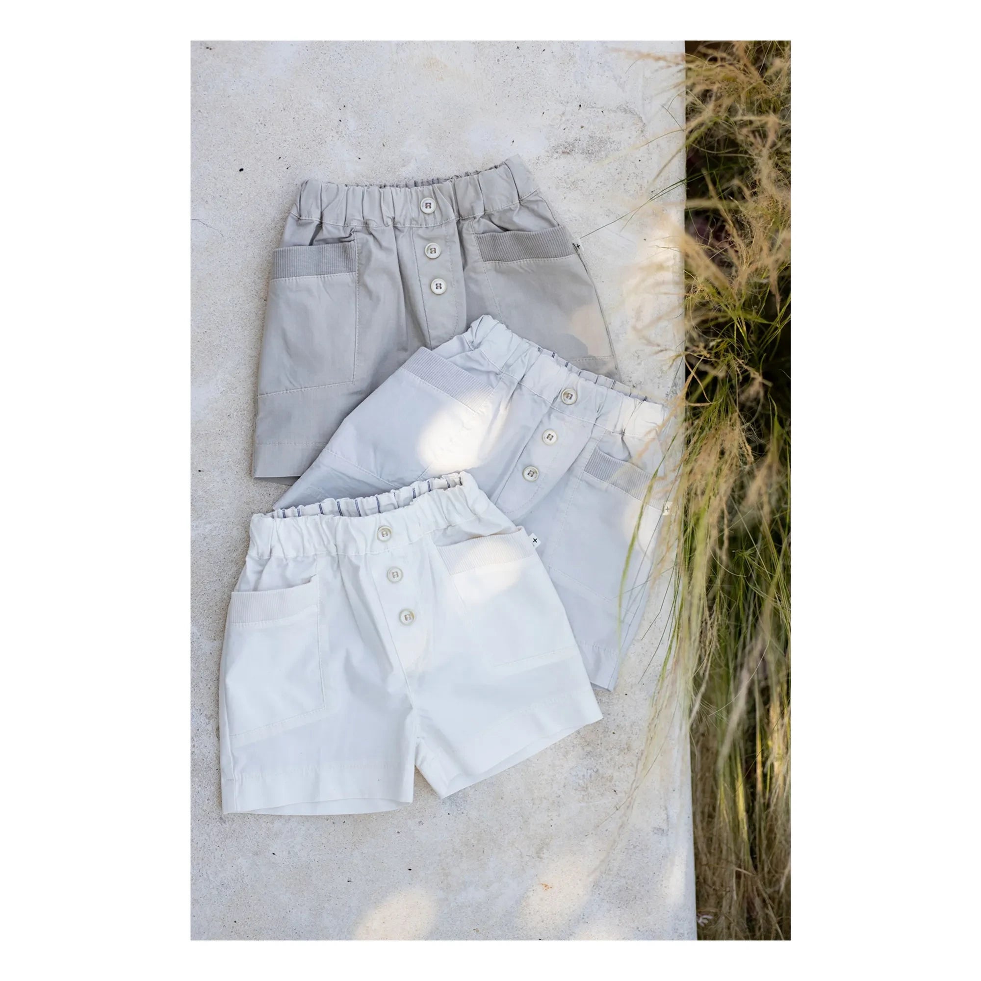 1+ in the family - Bermuda Cargo Begur | Beyaz