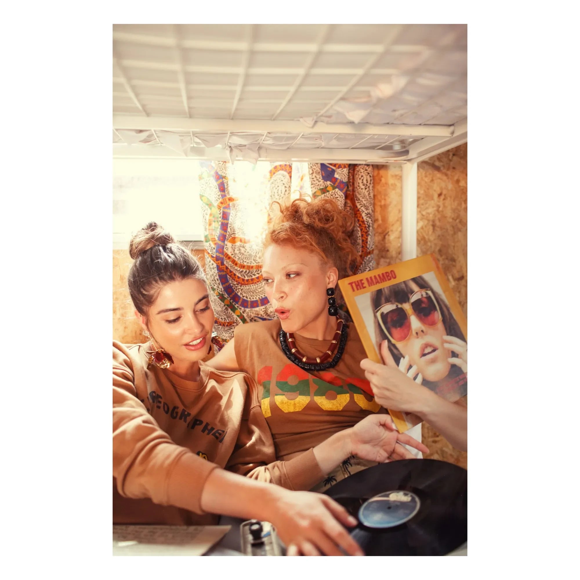 Sisters Department - Alicia Omuz Apoletli Keten ve Pamuk Tişört | Kahverengi