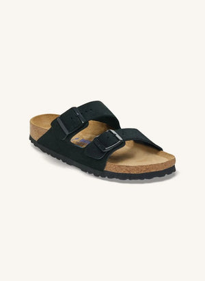 BIRKENSTOCK - أريزونا SFB الصنادل المخملية | أسود