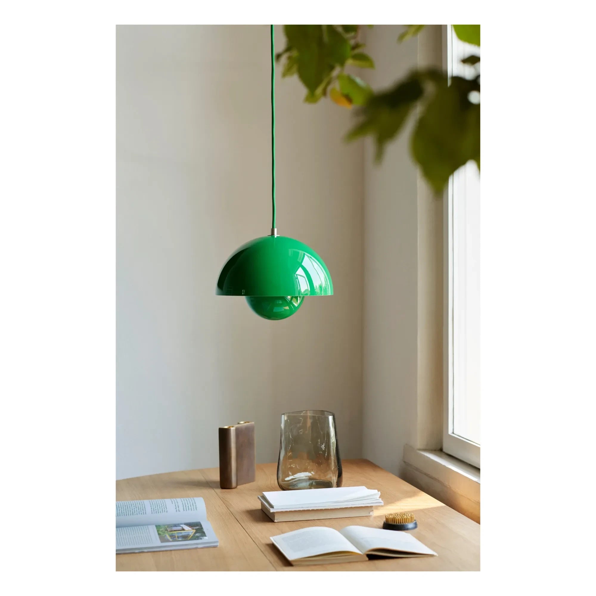 & Tradition - Flowerpot VP1 Sarkıt Lamba, Verner Panton, 1968 | Yeşil
