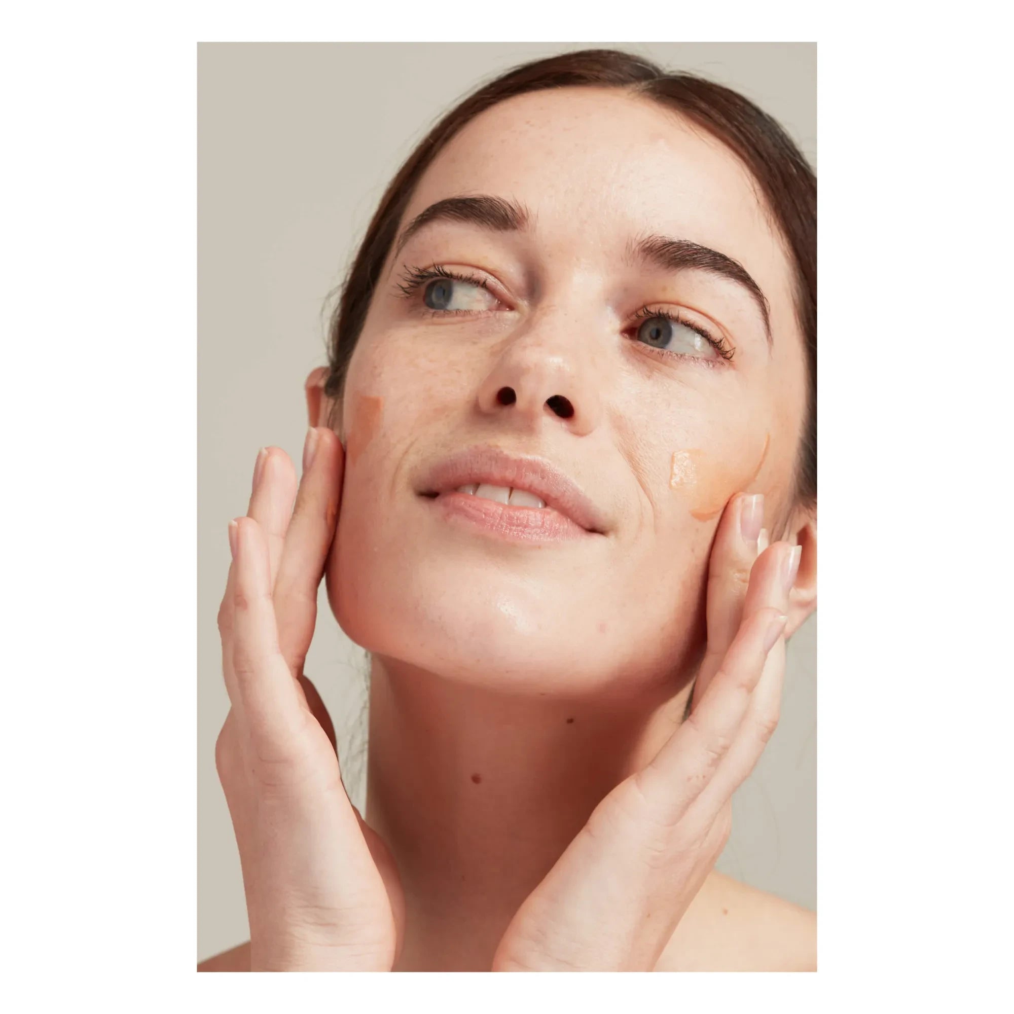 Pai Skincare - İmkânsız Parıltı Bronzlaştırıcı Damlalar