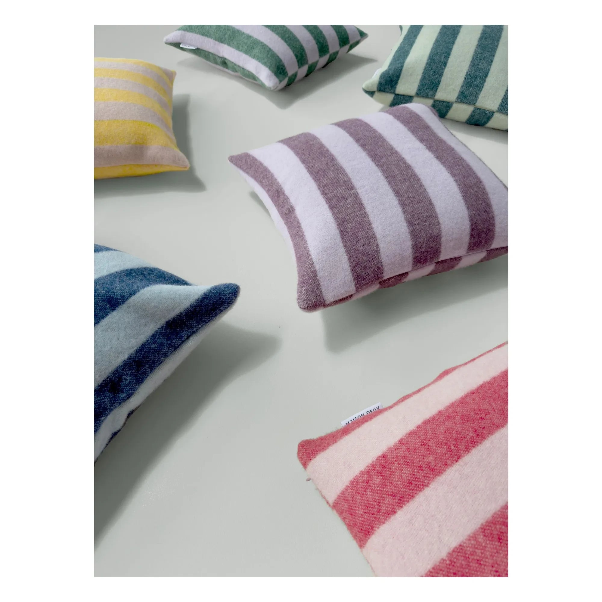 Maison Deux - Candy Wrap yastık kılıfı | Lacivert