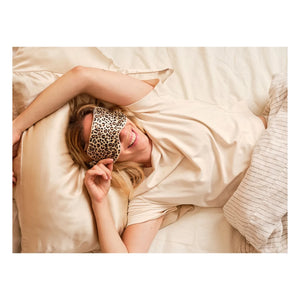 Emily's Pillow - Leopar desenli ipek uyku maskesi