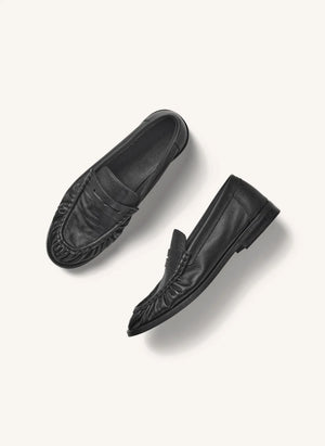Garment Project - Charlie Deri Loafer | أسود