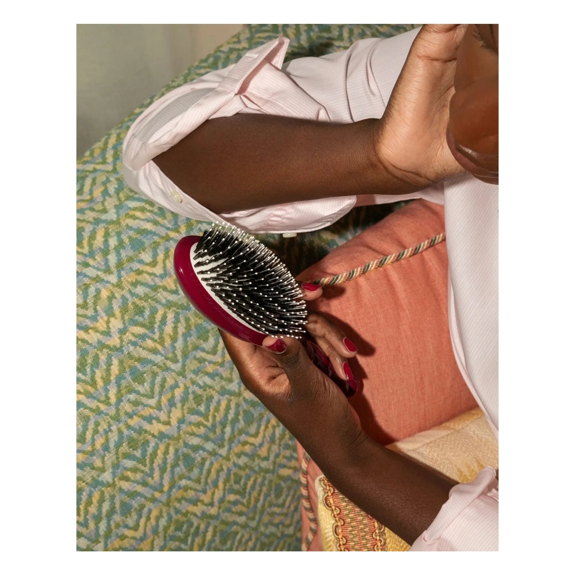 La Bonne Brosse - Brosse L'Indispensable Douceur N°3 - Hassas saç derisi | Kiraz kırmızısı