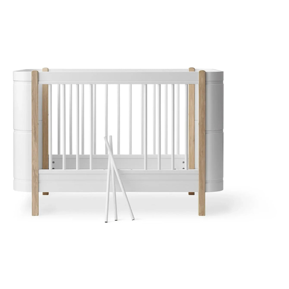 Oliver Furniture - سرير مهد Mini+ من خشب البلوط، بدون طقم جونيور