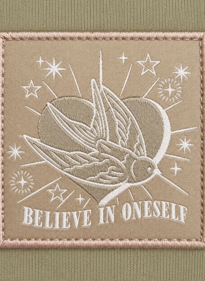 Hundred Pieces - Blush "Believe" Sweatshirt | Bej