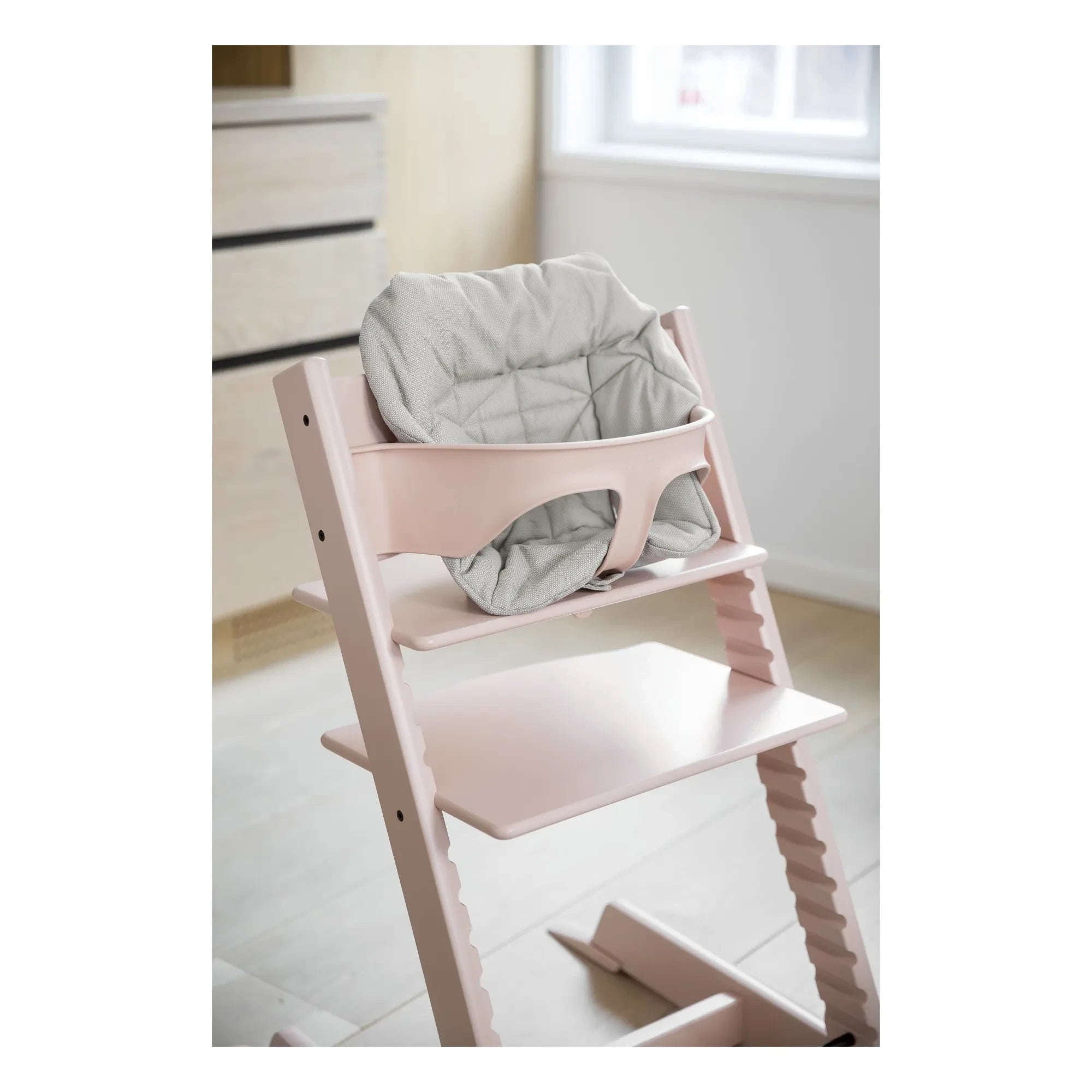 Stokke® - Tripp Trapp® Kayın Ağacı Mama Sandalyesi | Pembe