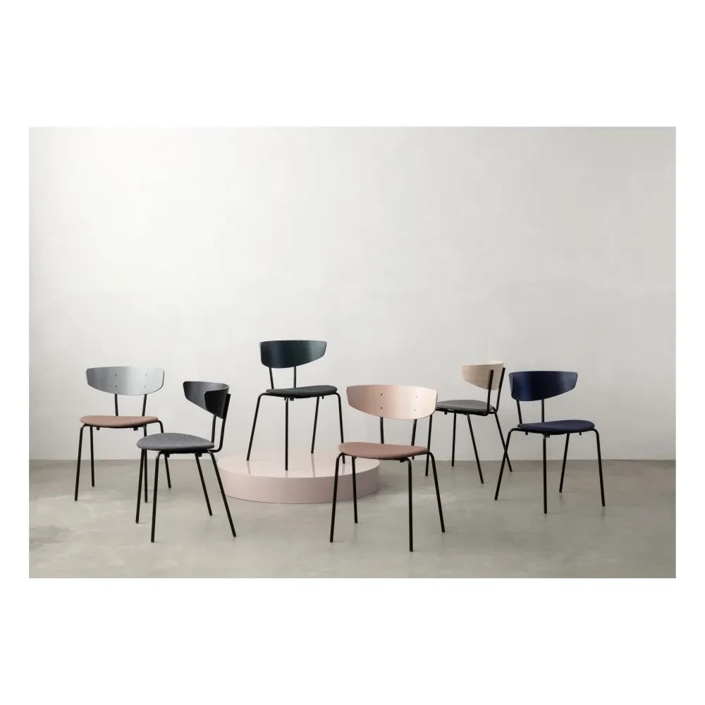 Ferm Living - Herman Ahşap ve Metal Minderli Sandalye | Koyu yeşil